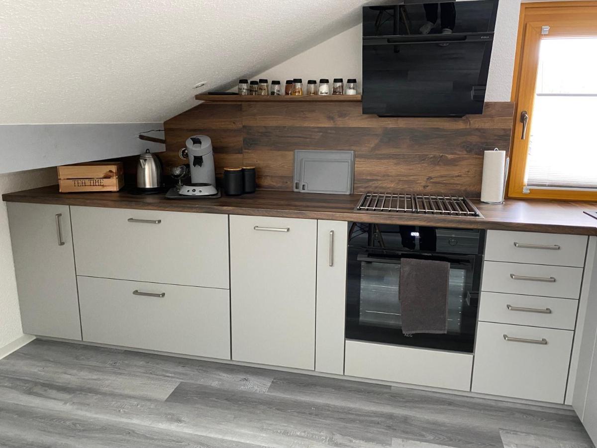Ferienwohnung Auf Der Heide Ehringshausen Esterno foto